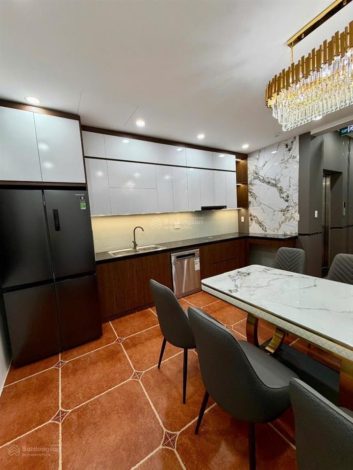 Bán toà nhà mặt phố khuất duy tiến,tuyệt phẩm kiến trúc 58m 8t mt 4,5m giá 37 tỷ