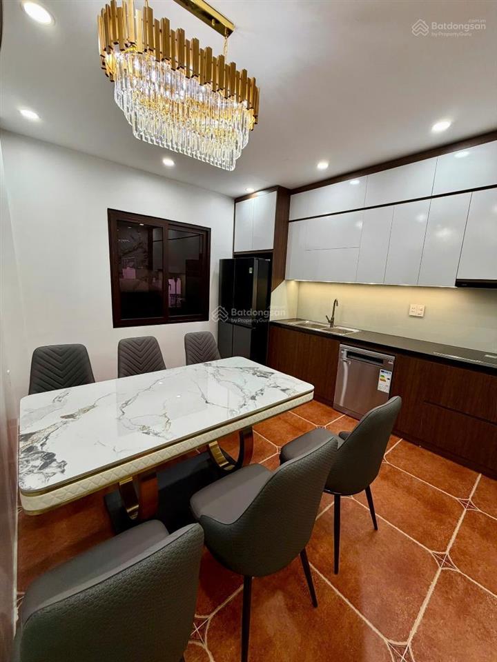 Bán toà nhà mặt phố khuất duy tiến,tuyệt phẩm kiến trúc 58m 8t mt 4,5m giá 37 tỷ