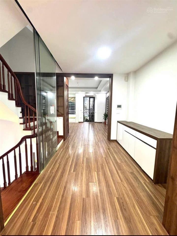 Lê trọng tấn thanh xuân phân lô oto tránh 57m 6t mt 4,5m nhà đẹp chính chủ giá 17 tỷ