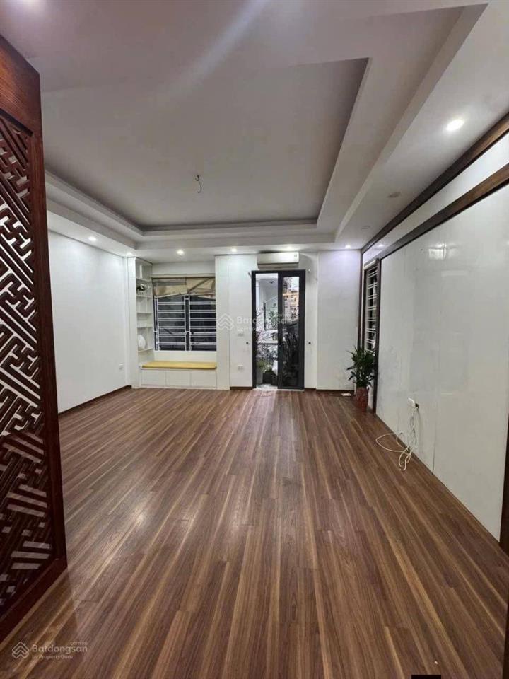 Lê trọng tấn thanh xuân phân lô oto tránh 57m 6t mt 4,5m nhà đẹp chính chủ giá 17 tỷ