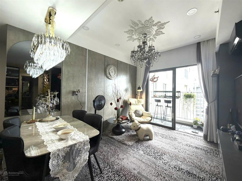 Bán căn hộ masteri thảo điền  q.2 tphcm, nội thất sang trọng, giá thiện chí cho người mua