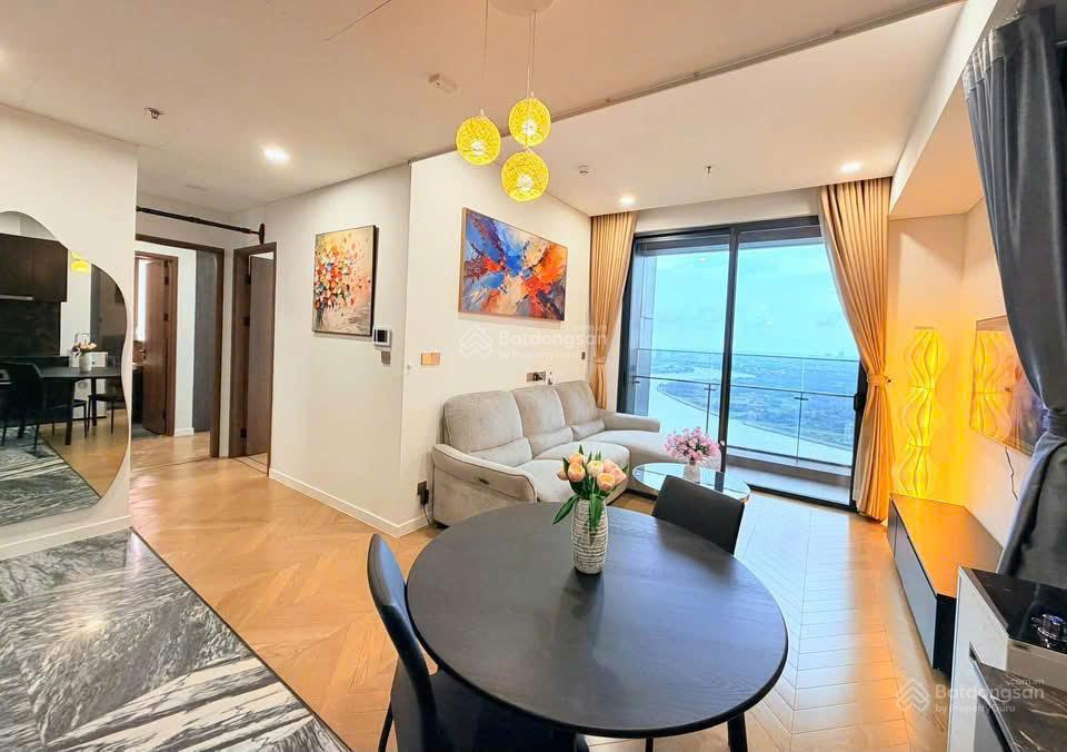 Cho thuê căn hộ view sông 2pn2wc, full nt trống sẵn vào ngay tại lumiere riverside