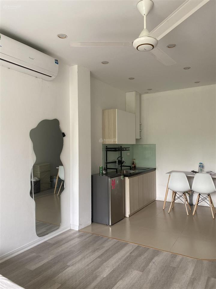 Đống đa duy nhất 1 căn hộ 39m2 sống rất chill với ban công ngập tràn ánh nắng  khu dân cư cao cấp