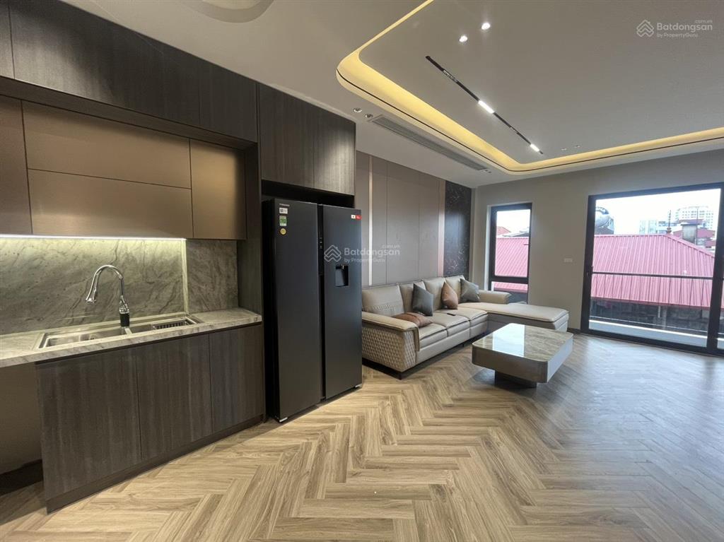 Bán nhà mặt phố giáp bát, 6 tầng thang máy, full nội thất, cho thuê 600tr/năm, 51m2, nhỉnh 23 tỷ.