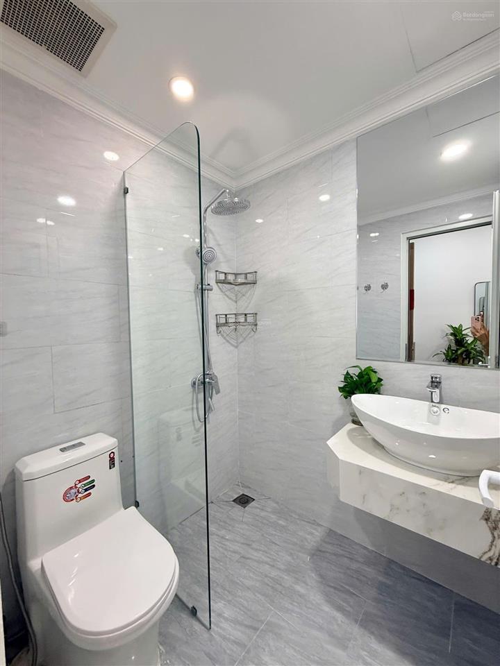 Lý yến | chủ gửi bán căn hộ 2116  tòa oc2b | view đông bắc xéo biển  tầng đẹp