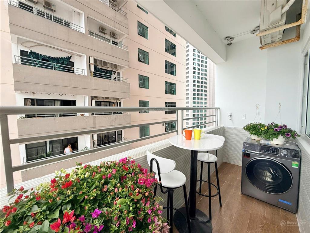 Lý yến | chủ gửi bán căn hộ 2116  tòa oc2b | view đông bắc xéo biển  tầng đẹp