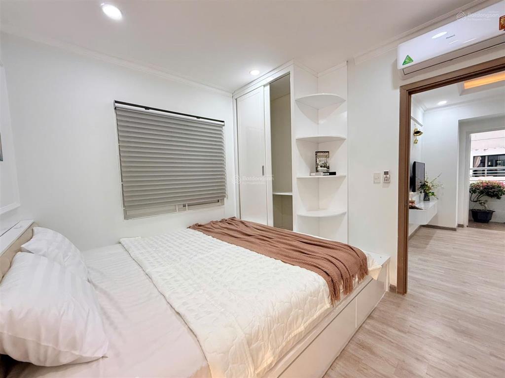 Lý yến | chủ gửi bán căn hộ 2116  tòa oc2b | view đông bắc xéo biển  tầng đẹp