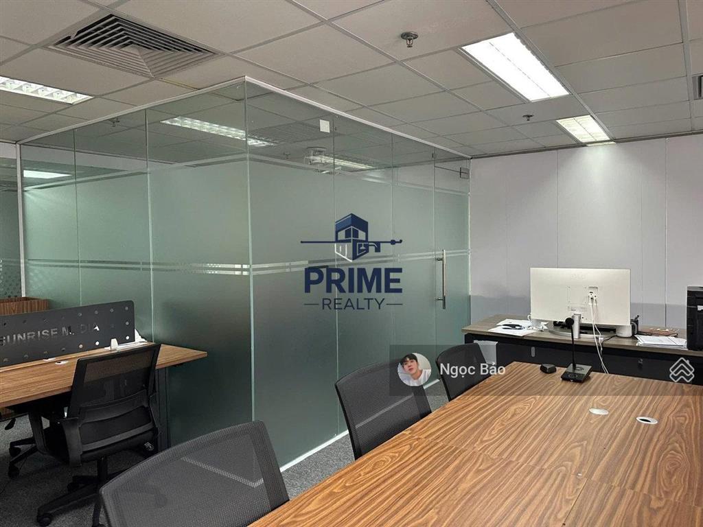 Cho thuê nhà mặt tiền thống nhất tân phú, dt 8x20m, trệt 4 lầu  thang máy