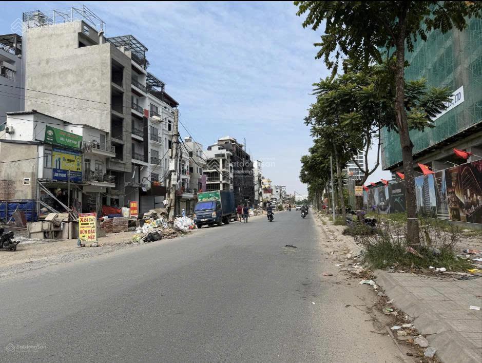 Đại hạ giá bán gấp nhà phố nguyễn lam, ngõ ô tô, đường thông, nở hậu, giá đầu tư.  0389 587 ***