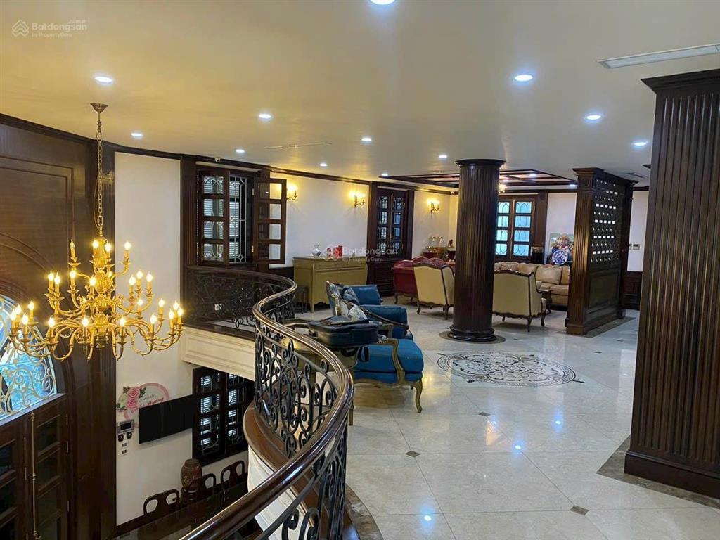 Biệt thự góc (238m2) vị trí đắc địa, mặt tiền đường số 25, phường hiệp bình chánh, thủ đức