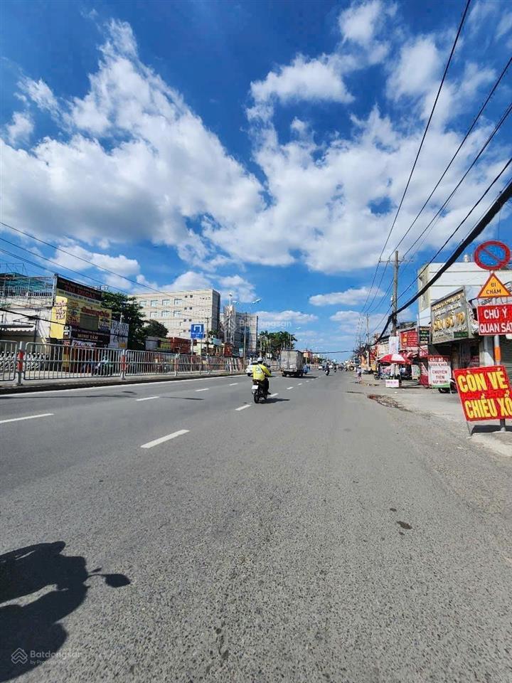 Hàng thơm đất phân lô được, cách đường quốc lộ 13, 50m p. hiệp bình chánh, q. thủ đức