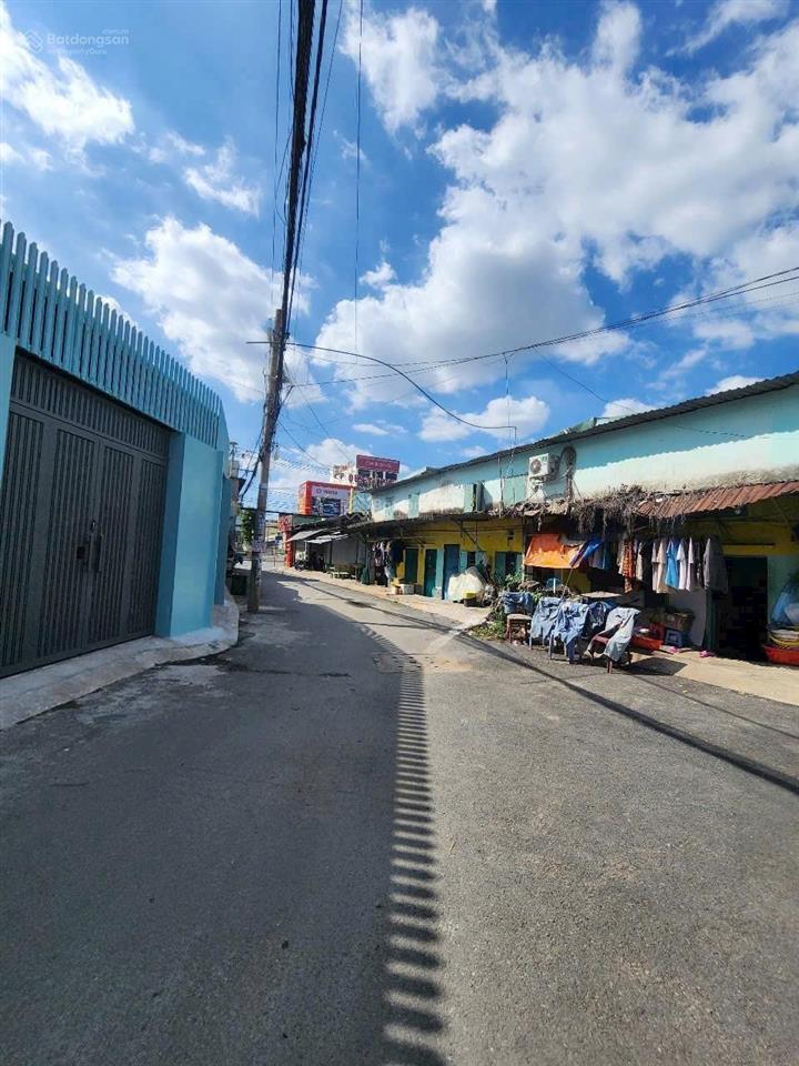 Hàng thơm đất phân lô được, cách đường quốc lộ 13, 50m p. hiệp bình chánh, q. thủ đức