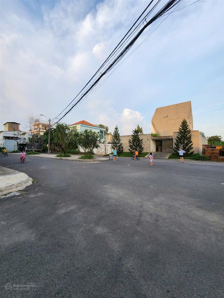 Nhà 3 tầng (5x20m) khu đồng bộ cao cấp, gigamall, p. hiệp bình chánh, q. thủ đức