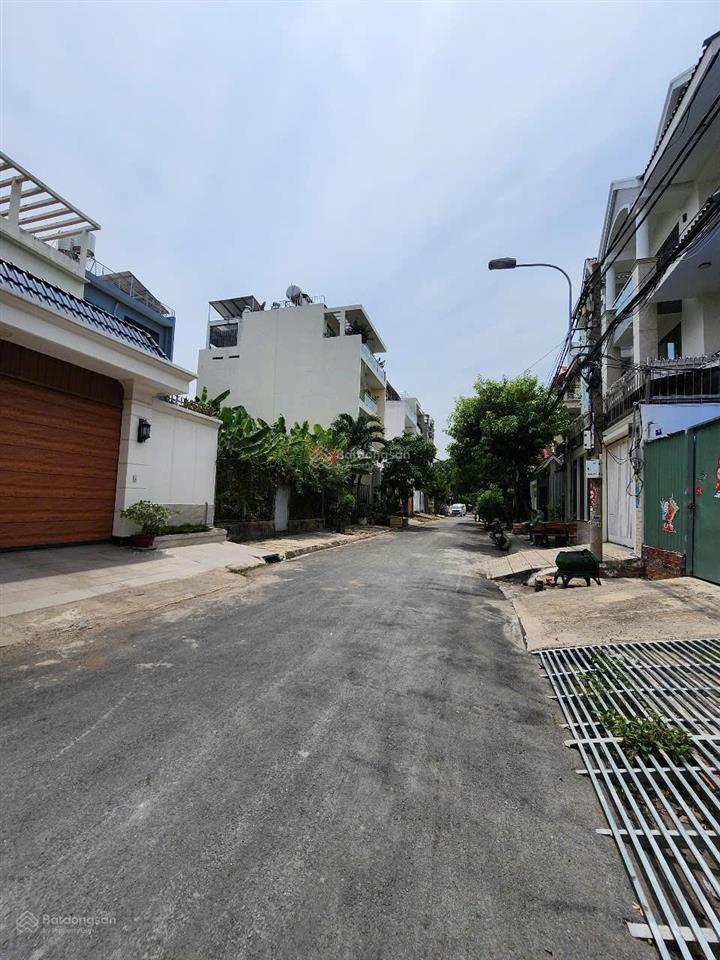 Lô đất góc 2 mặt tiền duy nhất, khu bên sông, p. hiệp bình chánh, q. thủ đức