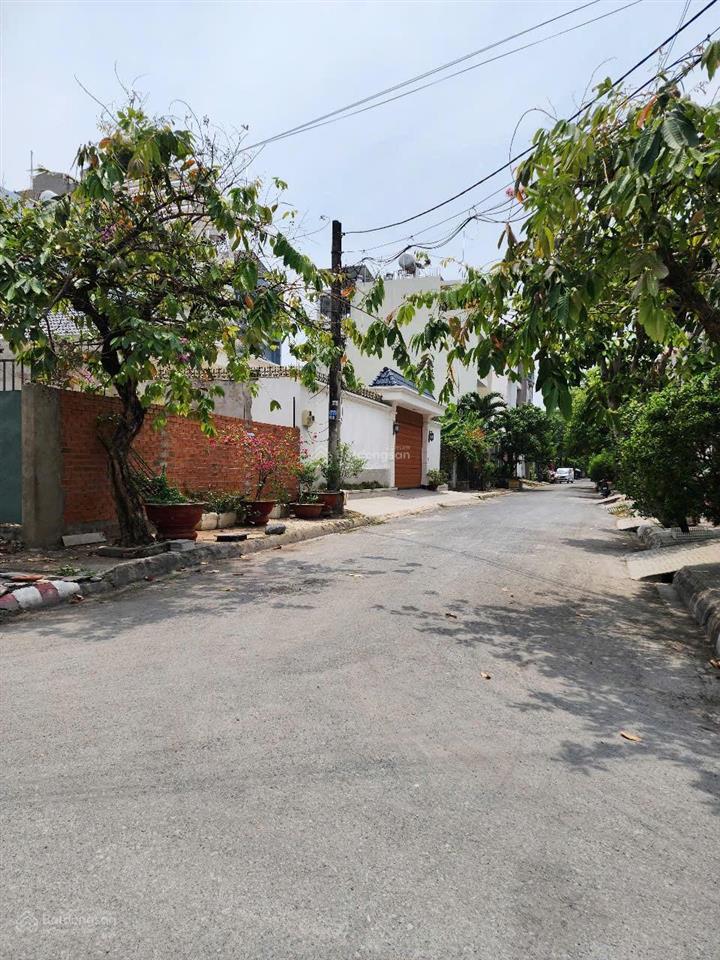 Lô đất góc 2 mặt tiền duy nhất, khu bên sông, p. hiệp bình chánh, q. thủ đức