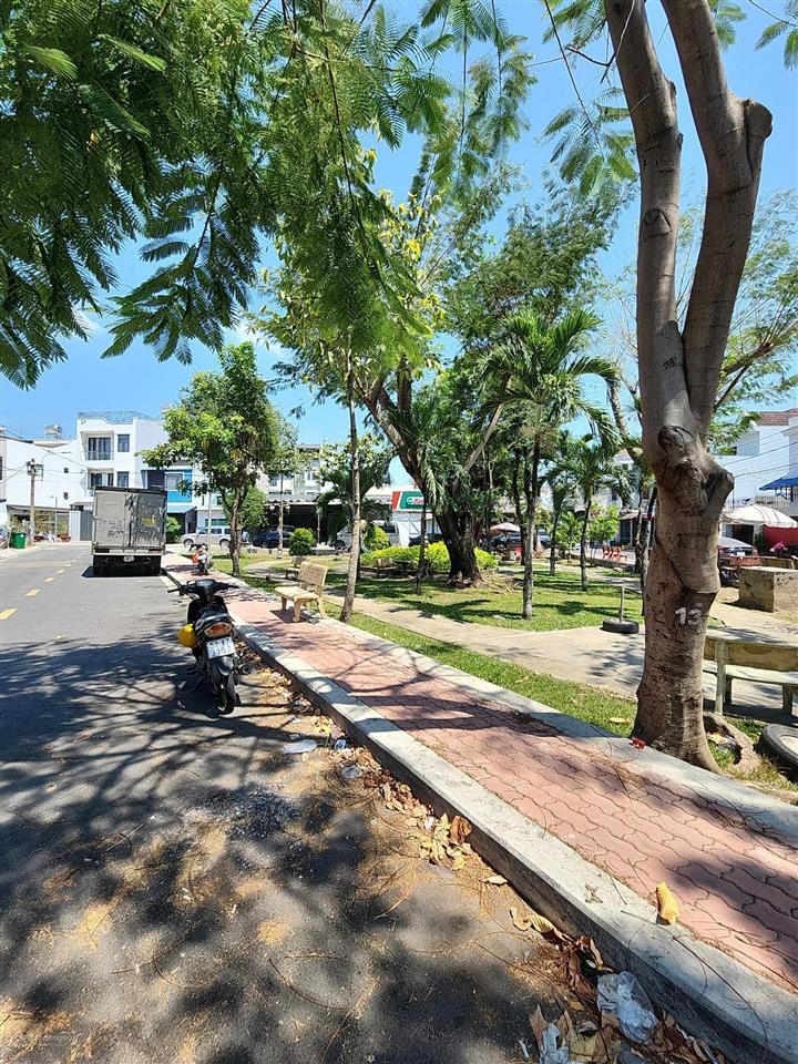 Bất động sản giá tốt , nền đất biệt thự ( 370m2 ) gồm 2 sổ , p. hiệp bình chánh, q. thủ đức