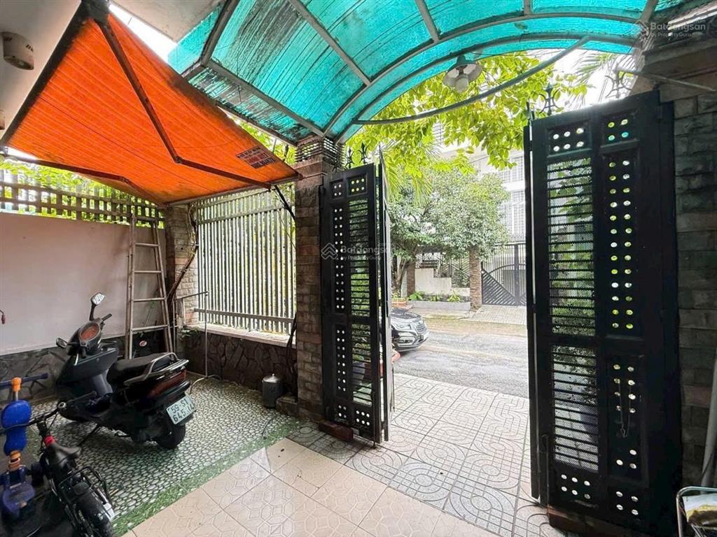 Hàng hiếm nhà 4 tầng, đường số 18, p. hiệp bình chánh, q. thủ đức