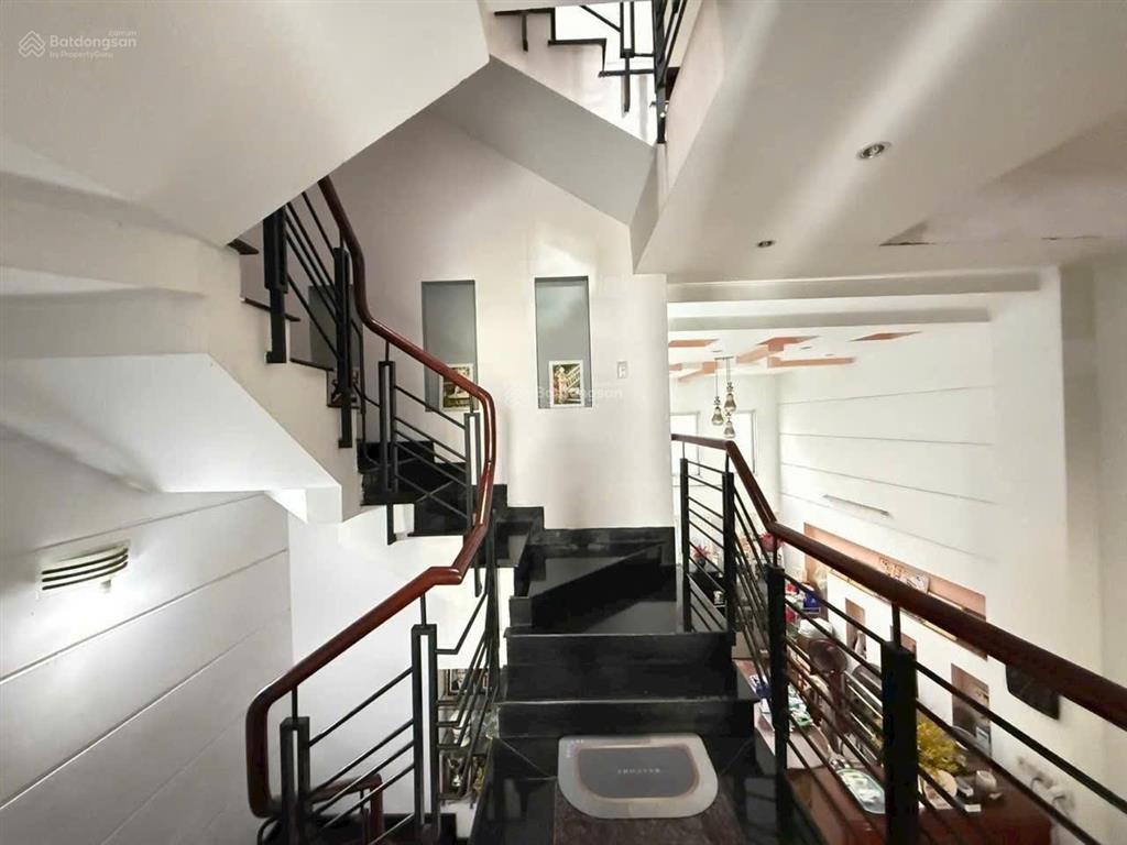 Hàng hiếm nhà 4 tầng, đường số 18, p. hiệp bình chánh, q. thủ đức