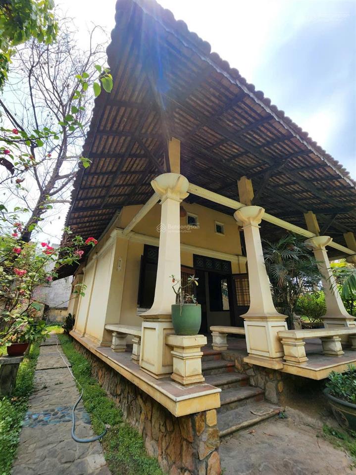 Biệt thự cổ, p. hiệp bình chánh, q. thủ đức