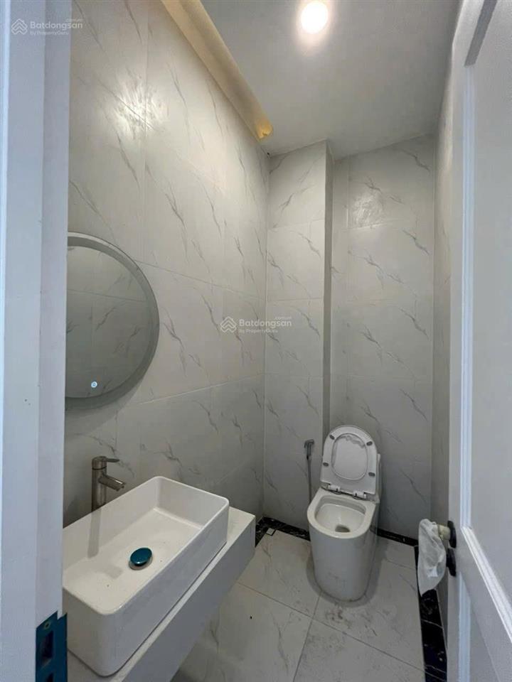 Chính chủ gửi bán nhà 4 tầng khu bên sông gigamall  hiệp bình chánh  thủ đức
