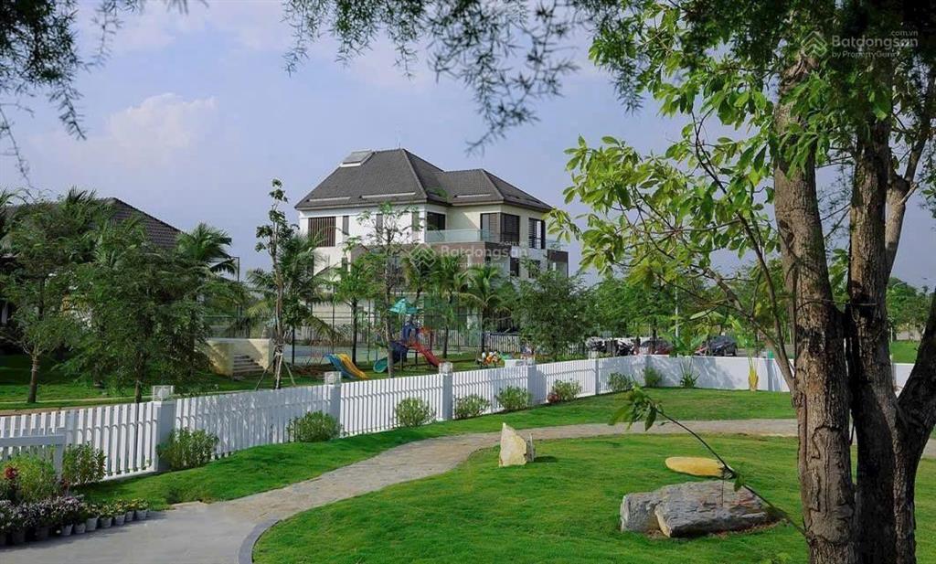Hàng ngộp bán biệt thự compound có chốt bảo vệ riêng, p. hiệp bình phước, q. thủ đức