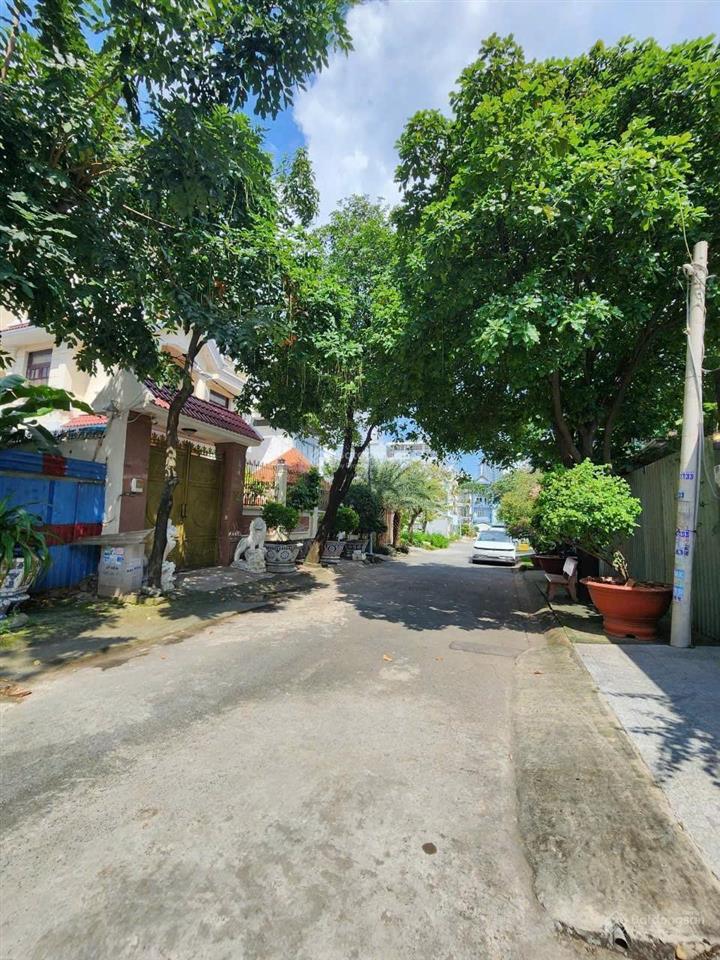 Nền đất (6,7x18m) khu văn phòng chính phủ hẻm 389, quốc lộ 13, p. hiệp bình phước, q. thủ đức