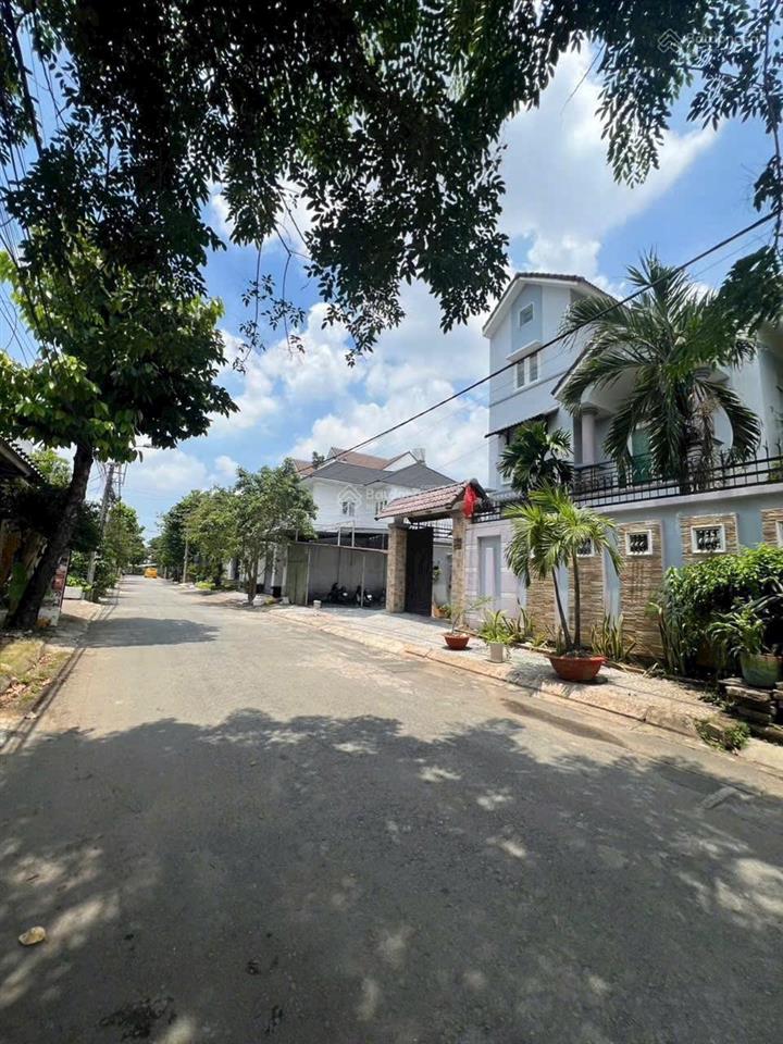 Hàng ngộp (20x20) chính chủ cần bán nhanh trước tết, đường số 4, p. hiệp bình chánh, q. thủ đức