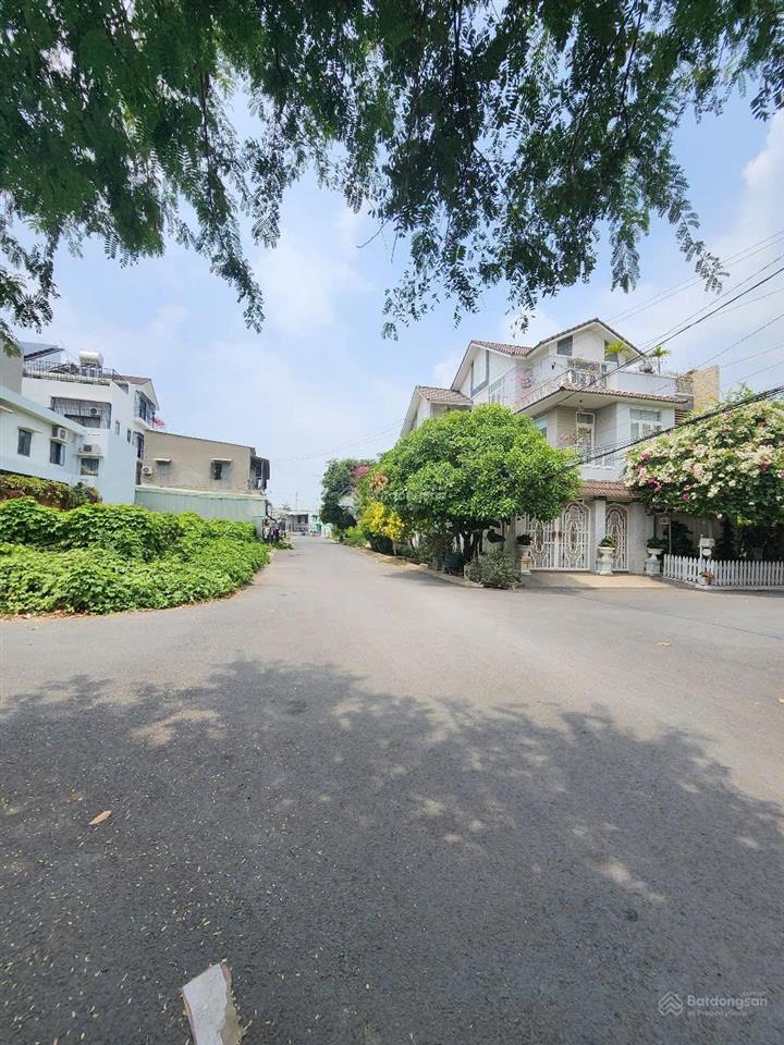 Hàng hiếm, bán đất biệt thự, ngang 9,5m, vị trí đẹp khu bên sông, p. hiệp bình chánh, q. thủ đức