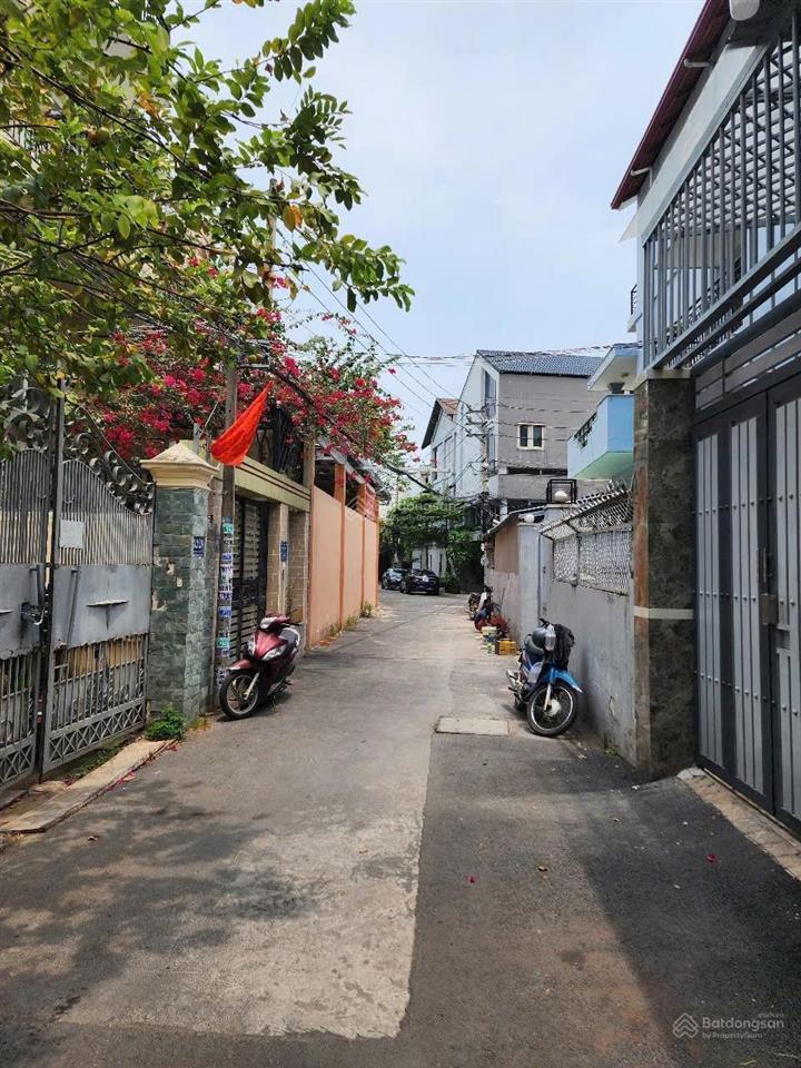 Nhà ( 90m2 ) khu bên sông , đường số 23, p. hiệp bình chánh , q. thủ đức