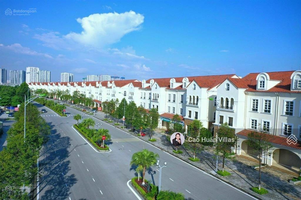 Cực gấp bán biệt thự hồ lago nam an khánh, gần 408m2, gần tây hồ rất gần công viên nội khu,vườn hoa