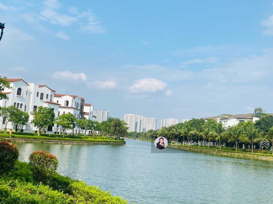 Nhà vườn vista lago 210m2 khép kín, gần hồ, vườn hoa, cạnh góc tại nam an khánh, đối diện vinhomes