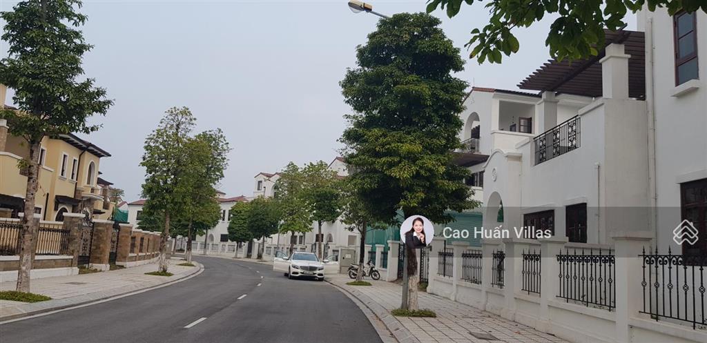 Nhà vườn vista lago 210m2 khép kín, gần hồ, vườn hoa, cạnh góc tại nam an khánh, đối diện vinhomes