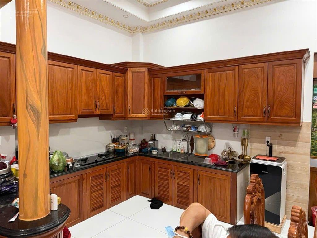 Giảm mạnh biệt thự gỗ cao cấp 5pn 5 toilet bông sao p5 q8