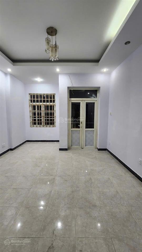 Mặt tiền kinh doanh hưng phú ngay cầu chữ y. thuận tiện qua q1, q5