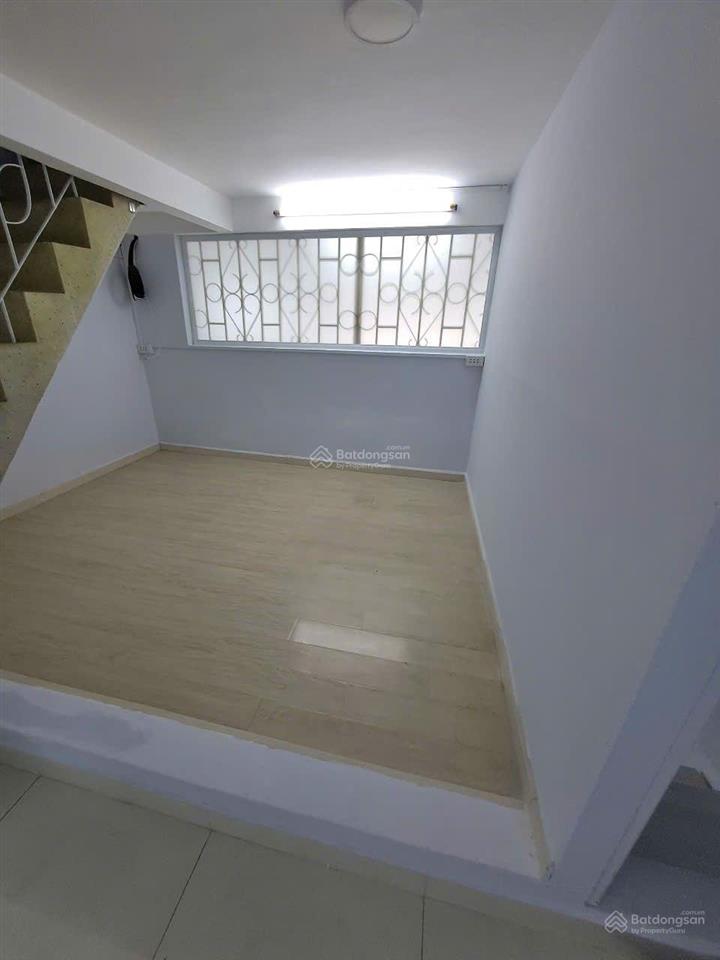 Bán nhà riêng tại 134 tạ quang bửu, 10,5 tỷ, 50m2, giá tốt
