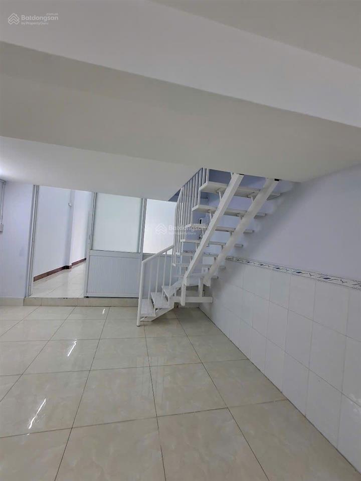 Bán nhà riêng tại 134 tạ quang bửu, 10,5 tỷ, 50m2, giá tốt