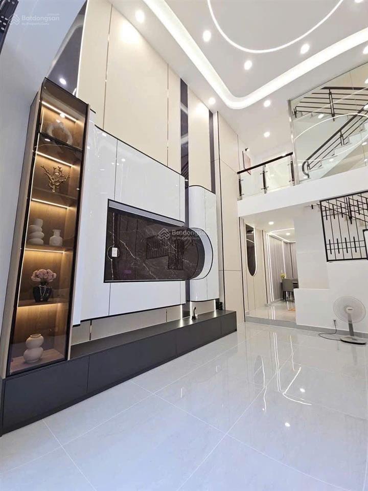 Bán gấp nhà riêng 279/15/ âu dương lân, 8,3 tỷ, 50 m2, 5pn, 4wc