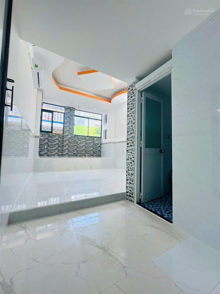 Bán chdv 2 mặt hẻm 4m thuộc khu vip đường âu dương lân p3 q8