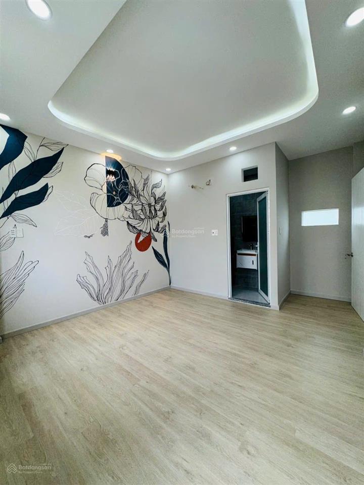 Bán nhà mới lung linh đường âu dương lân p.chánh hưng q8