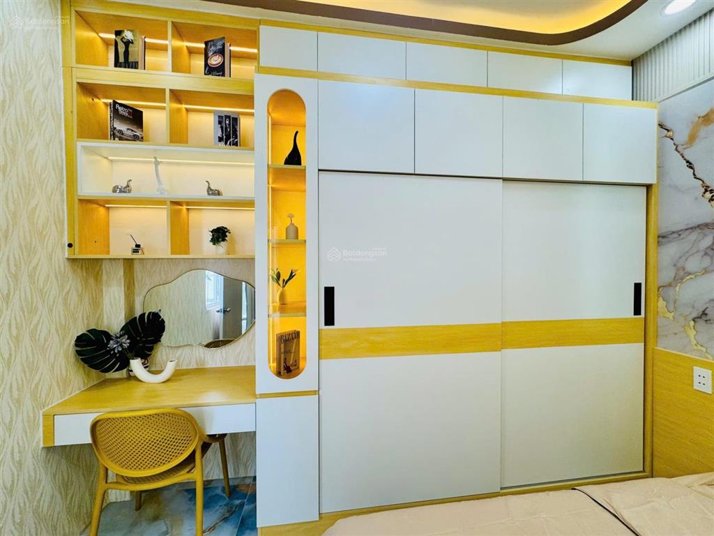 Bán nhà mới full nội thất lung linh hẻm 154 đường âu dương lân p3 q8
