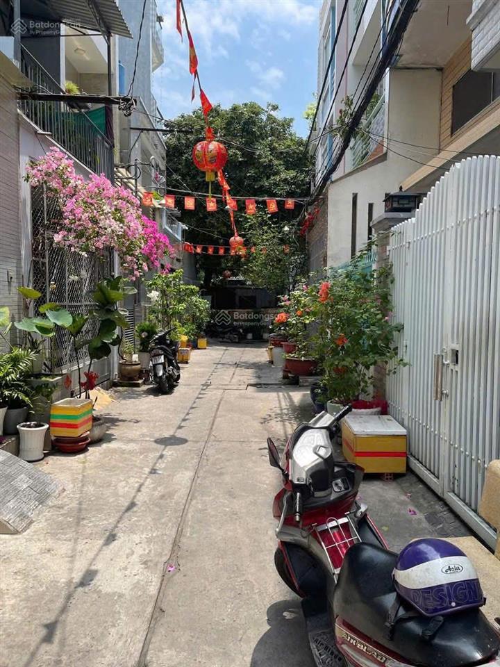 Bán nhà hẻm 126 đường bùi minh trực p5 q8