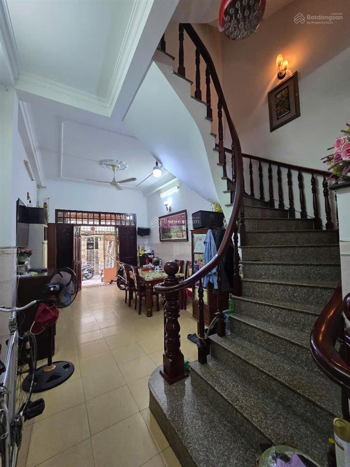 Bán nhà 3 lầu hẻm 4m đường nguyễn chế nghĩa p13 q8