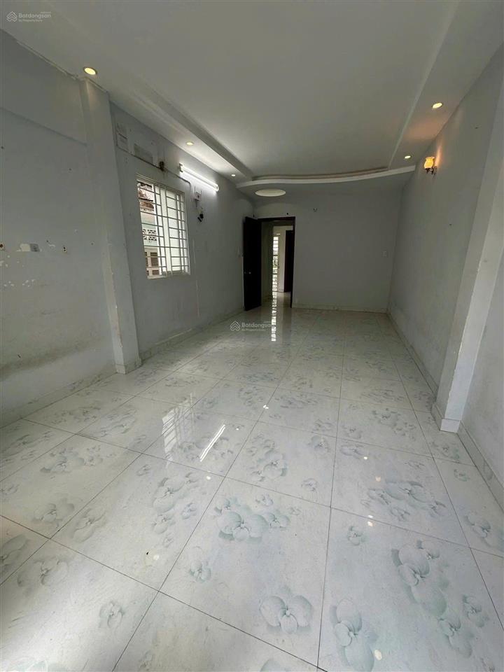 Nhà bán hoặc cho thuê hẻm 159 dạ nam thông đặng chất p3 q8