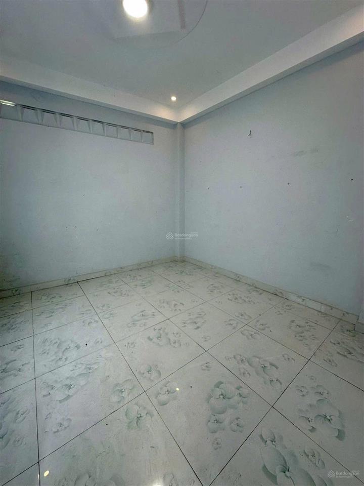 Nhà bán hoặc cho thuê hẻm 159 dạ nam thông đặng chất p3 q8