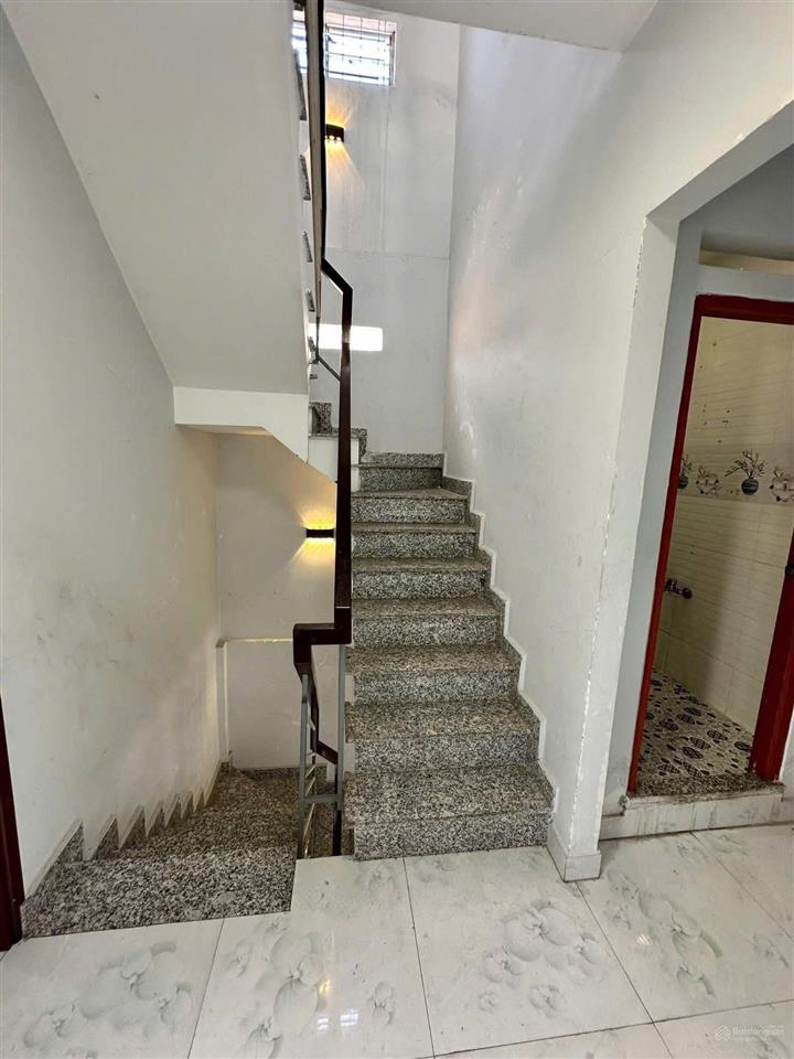 Nhà bán hoặc cho thuê hẻm 159 dạ nam thông đặng chất p3 q8