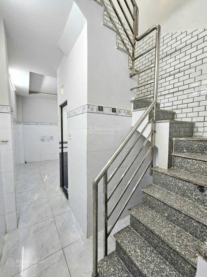 Bán nhà hẻm đường tùng thiện vương p13 q8
