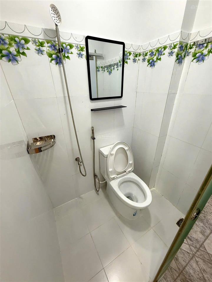 Bán nhà đẹp hẻm 181 đường âu dương lân p2 q8