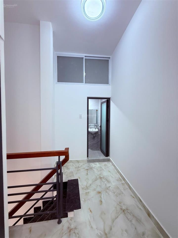 Bán nhà đẹp mặt tiền đường cao xuân dục p12 q8