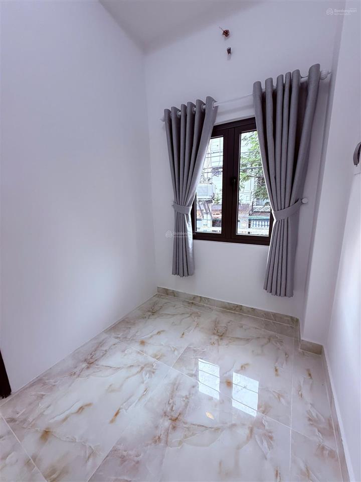 Bán nhà đẹp mặt tiền đường cao xuân dục p12 q8