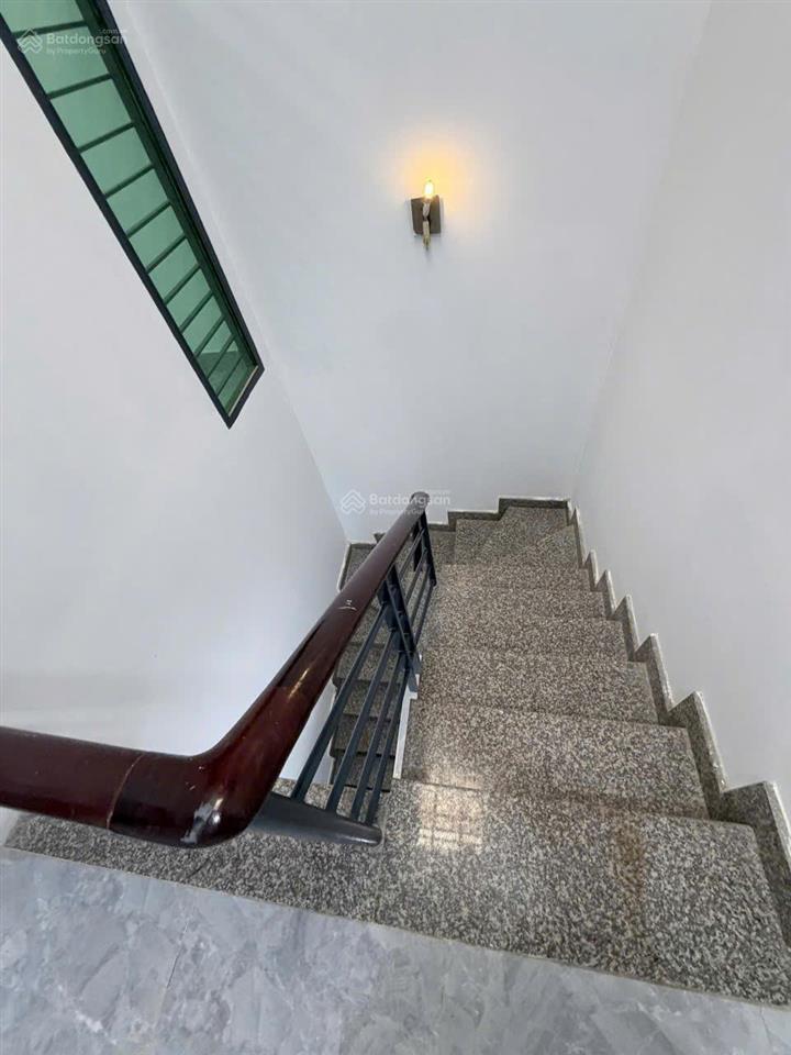 Bán nhà sạch đẹp hẻm 181 âu dương lân p2 q8